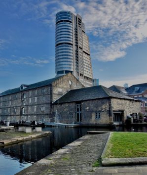Bridgewater Place and Leeds Canal